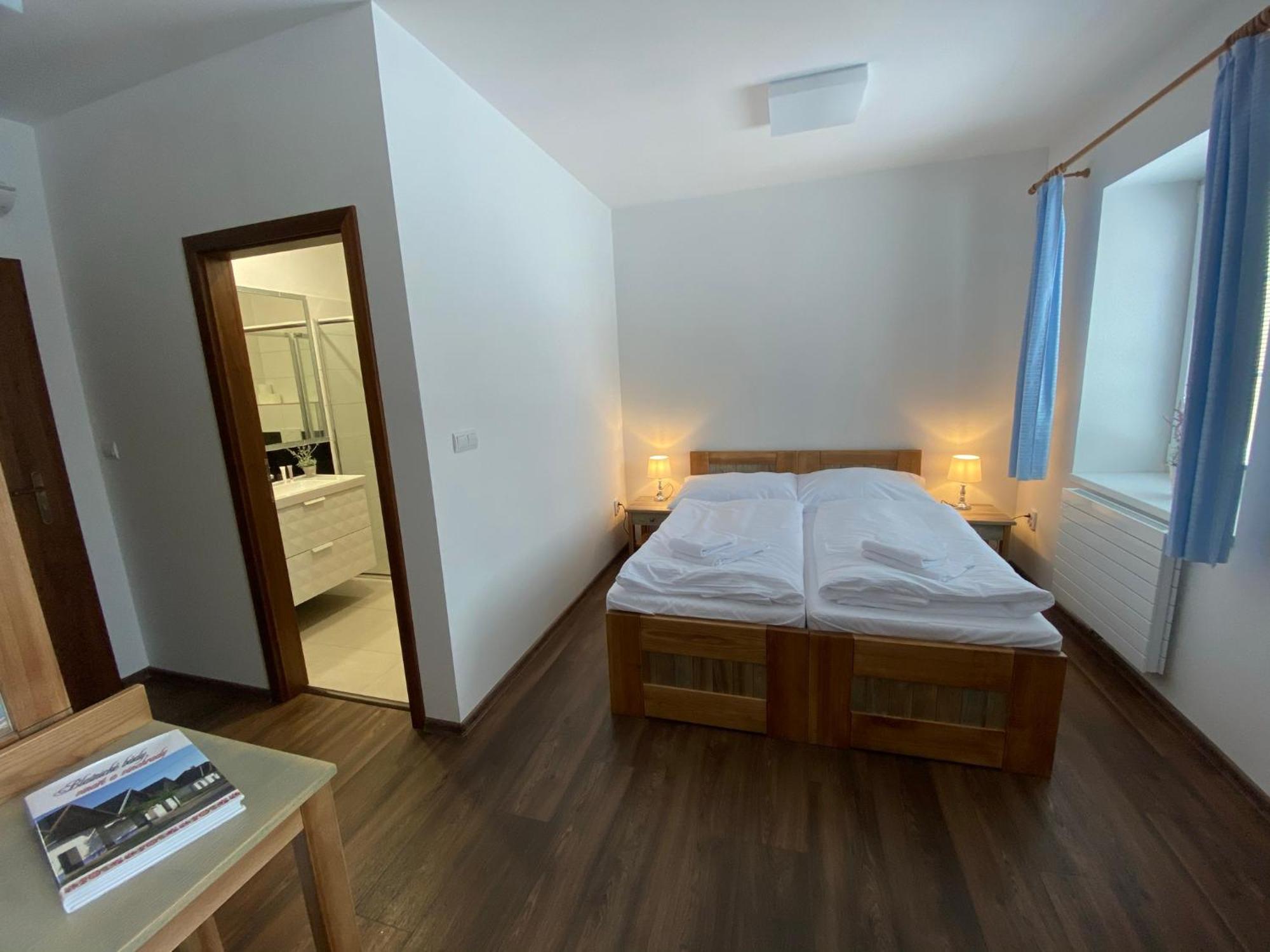 Blatnice pod Svatym Antoninkem Resort Rybnicek מראה חיצוני תמונה